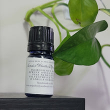 Load image into Gallery viewer, Sweater Weather