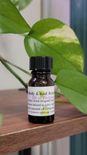 Load image into Gallery viewer, Oil of Oregano